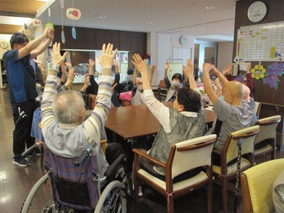 クリックで画像が拡大できます *