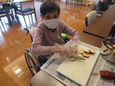 クリックで画像が拡大できます *